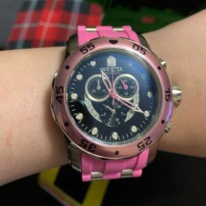 INVICTA PRO DIVER SWISS MOVEMENT QUARTZ WATCH